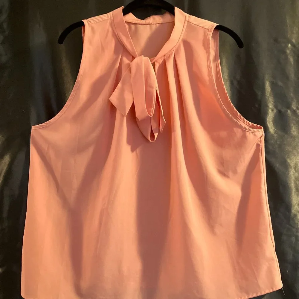 Sleeveless Tie Neck Pink Blouse - Picture 2 of 3